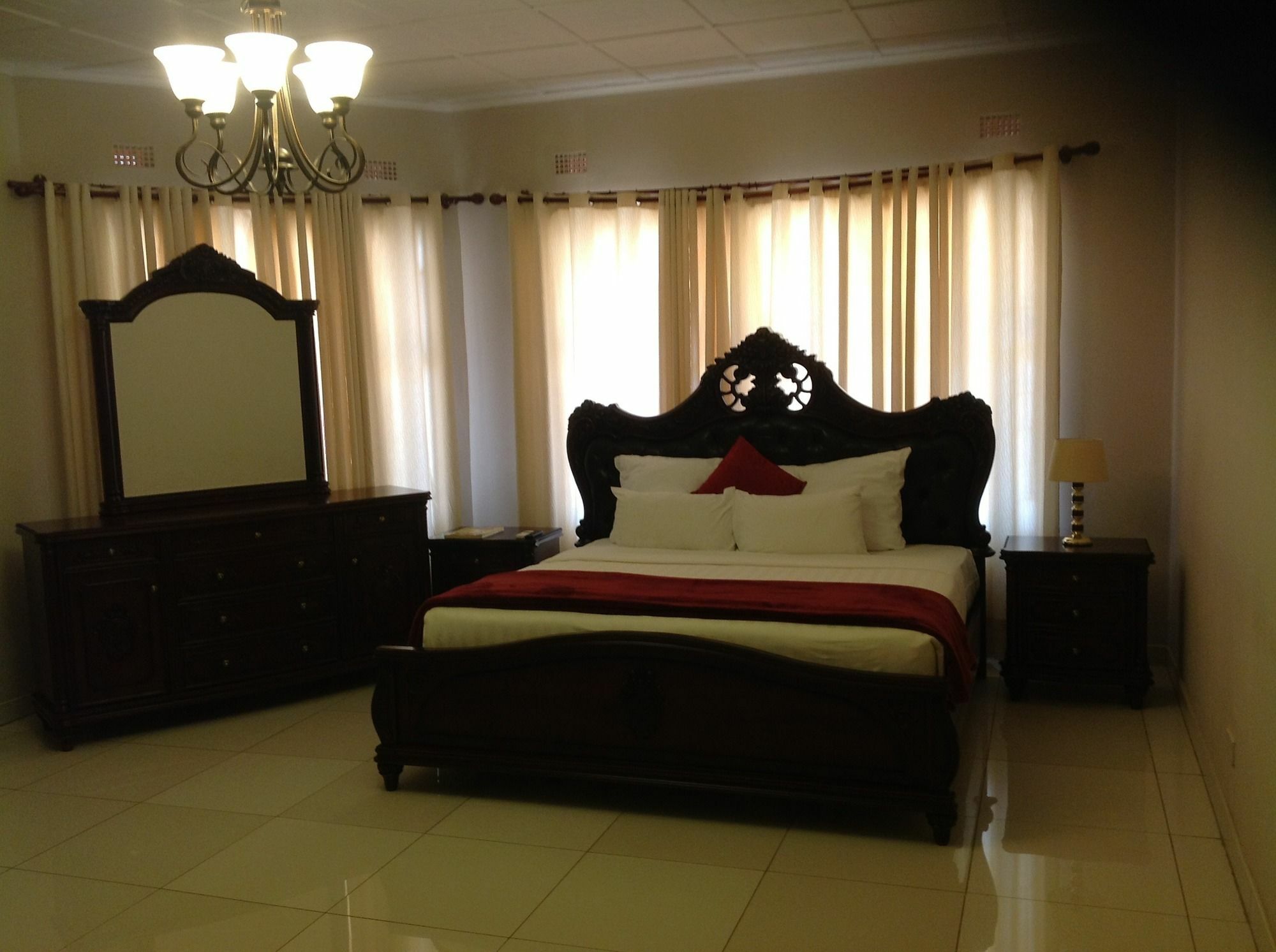 Cypress Executive Lodge Livingstone Eksteriør bilde