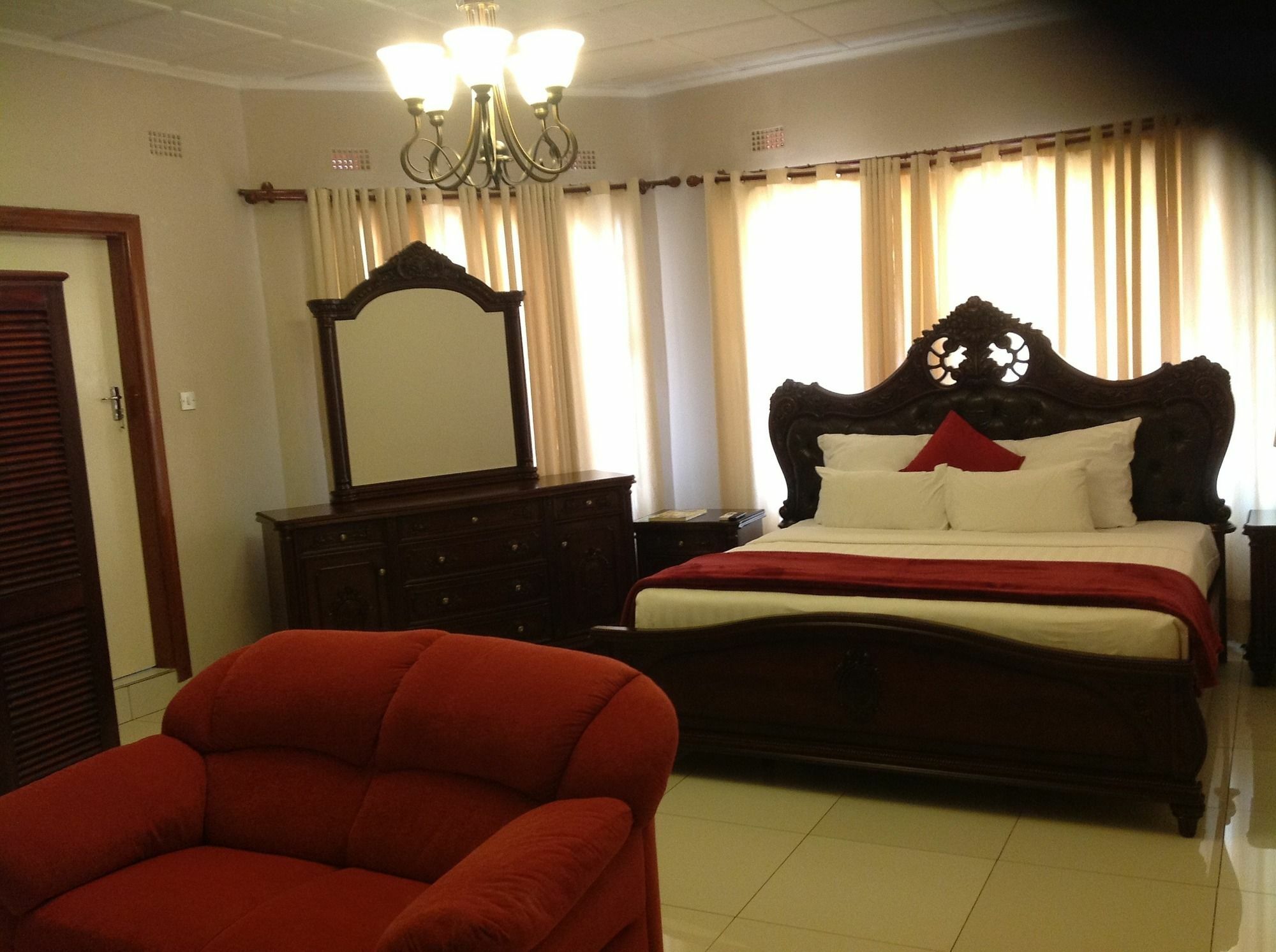 Cypress Executive Lodge Livingstone Eksteriør bilde